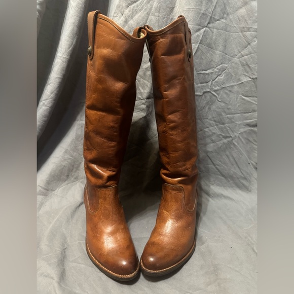 Frye Women’s Jackie Button Cognac Brown Leather Riding Boots. Size 8.5 - Picture 6 of 15